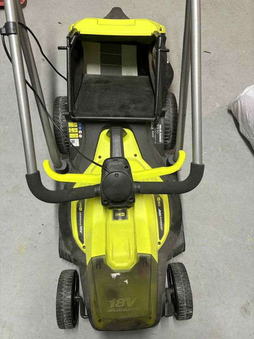 Kosiarka Ryobi akumulatorowa 18v olm1833b bez akumulatora i ladowarki