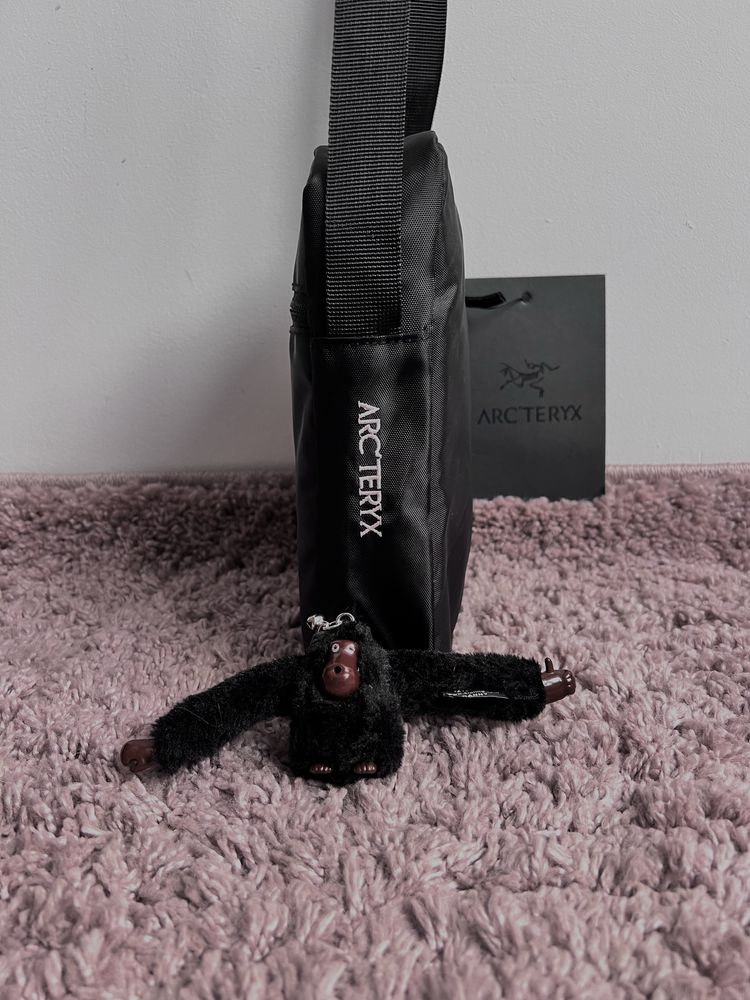 Сумка Arc'teryx з мавпочкою kipling!