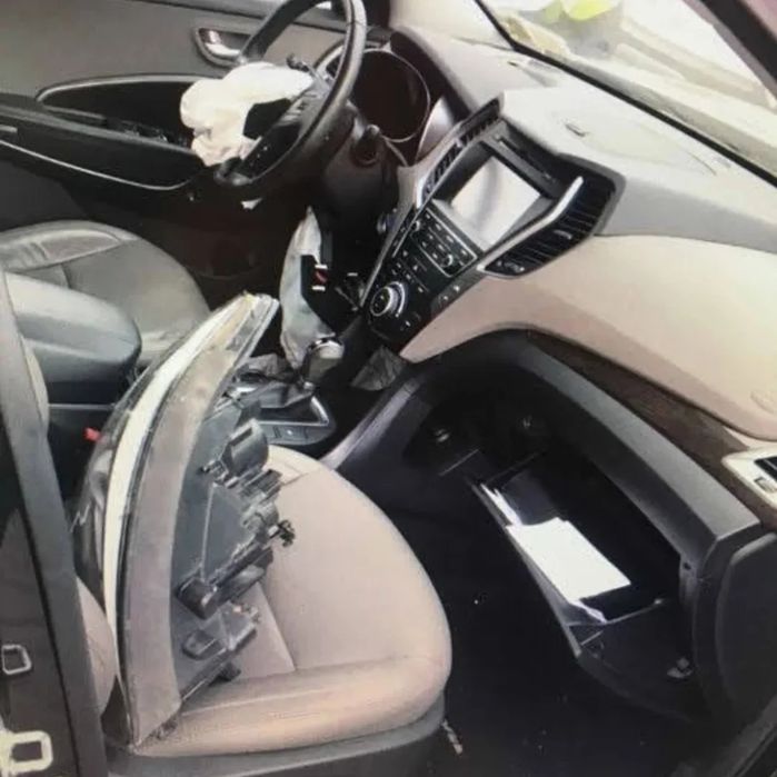 Перетяжка компонентов салона авто