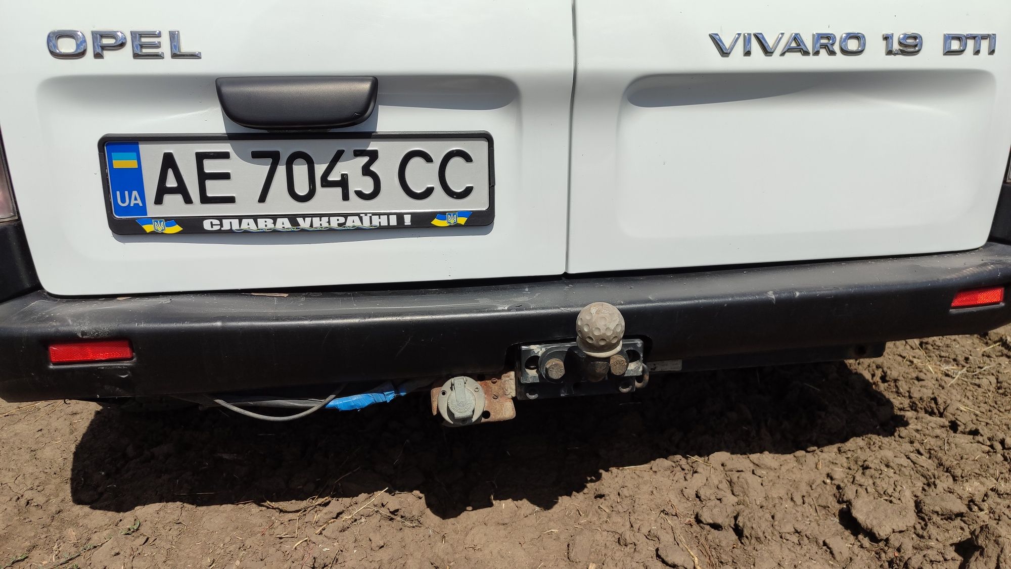 Opel Vivaro 1.9  вантажный