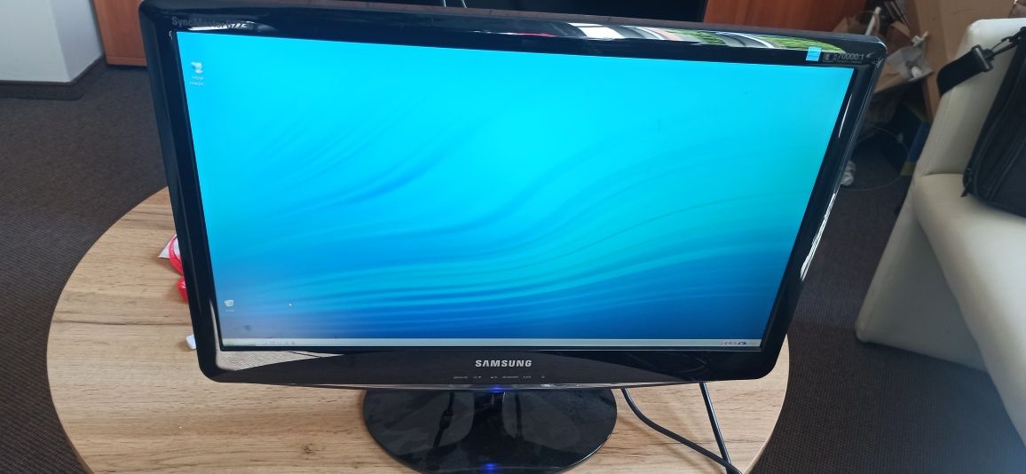 Monitor Samsung SyncMaster B2230