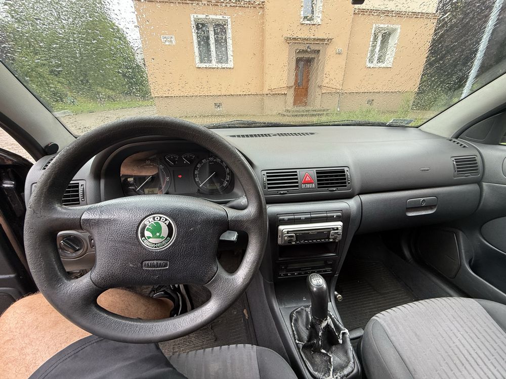 Skoda octavia 2002 rok