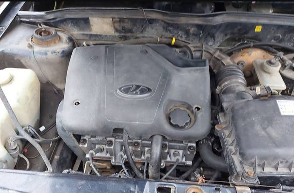 Двигун інжектор мотор 1.6,  8 клап.  ВАЗ Lada калина kalina 1118 2110