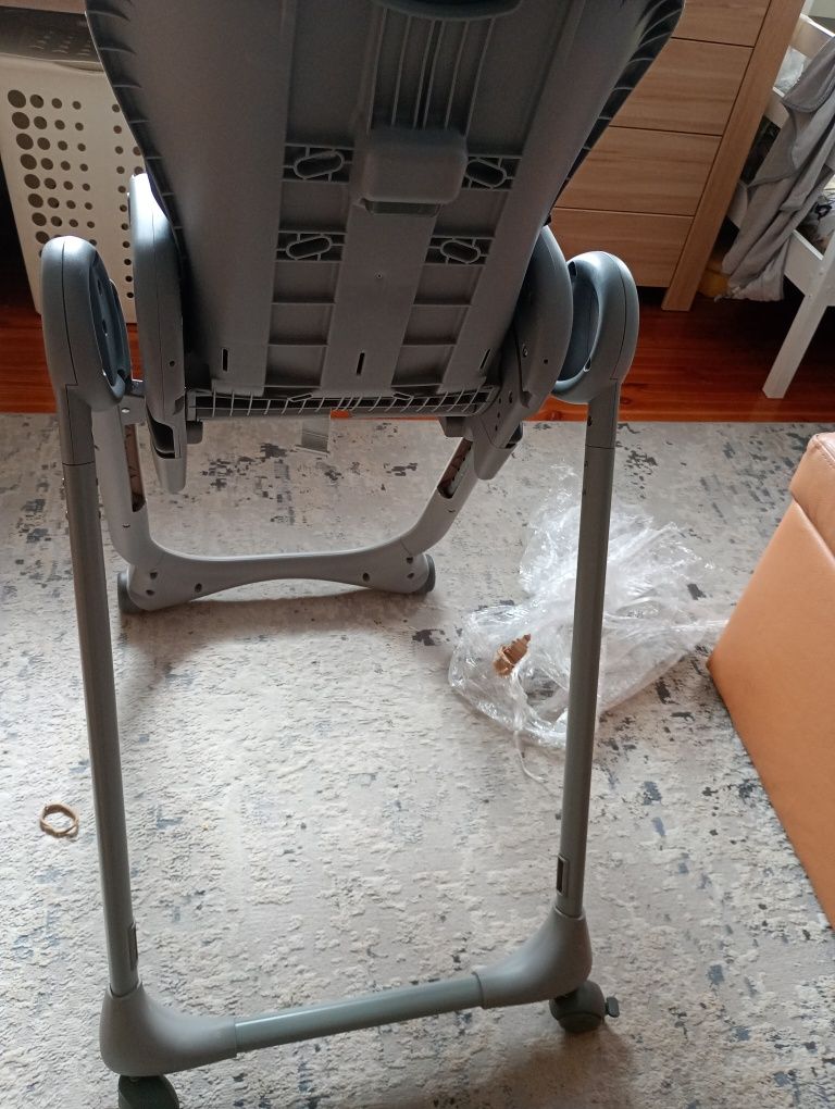 Krzesełko Chicco do karmienia. Pałąk, podstawka.