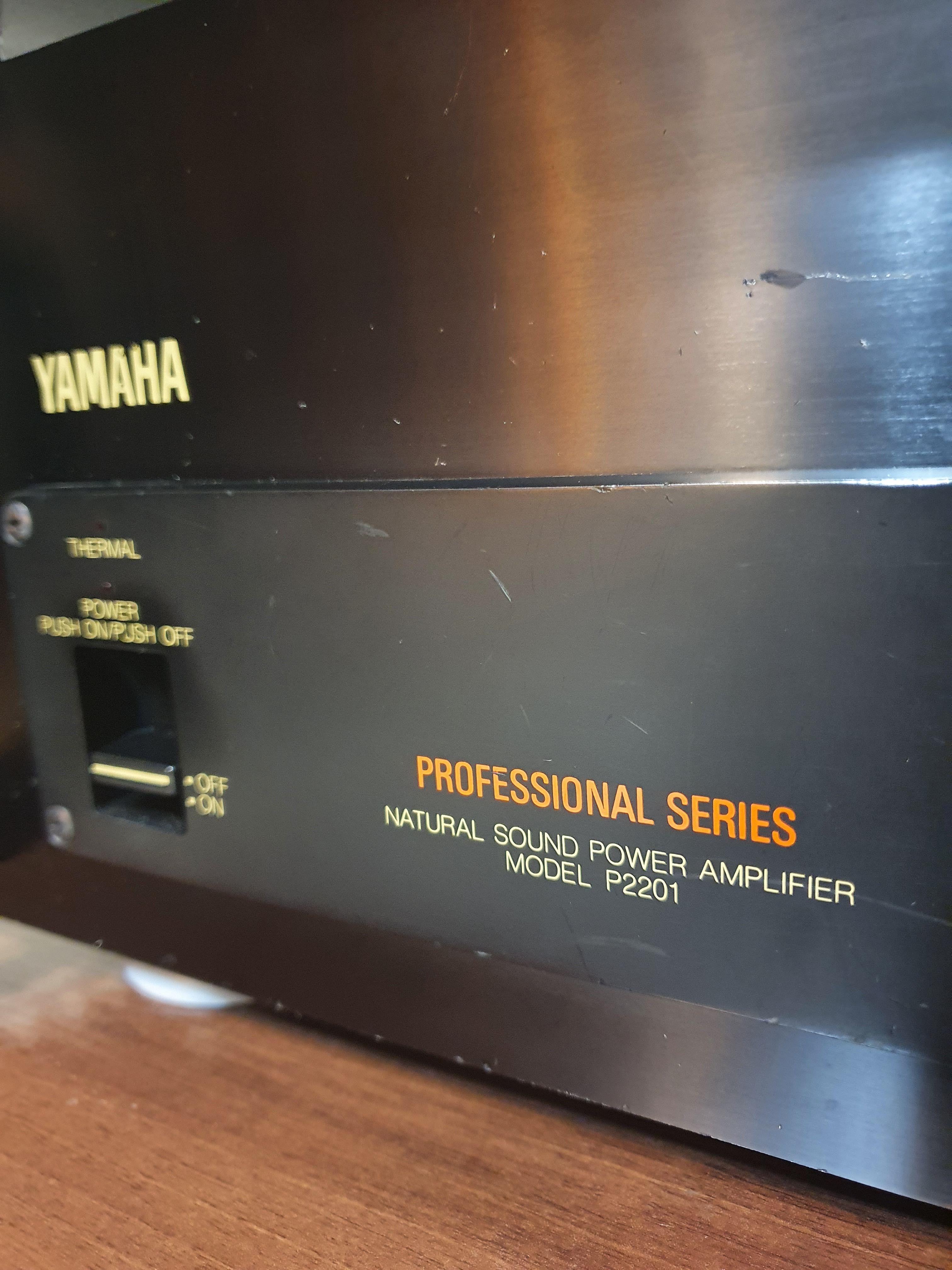 Yamaha P 2201 АКЦІЯ! (Yamaha 2200, не Luxman  не Accuphase )