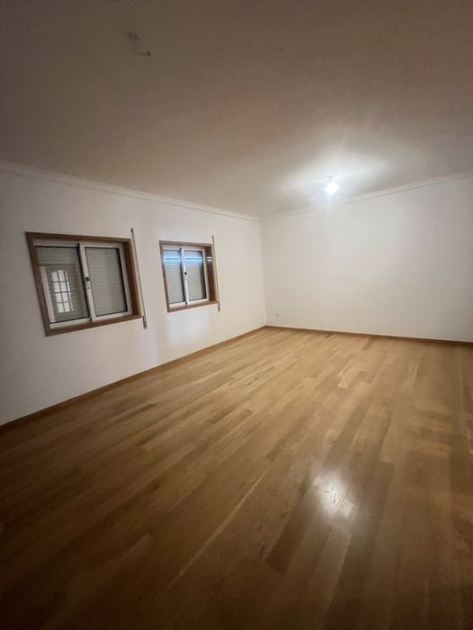 T3 centro de aveiro-149 m2- Garagem incluida com elevador