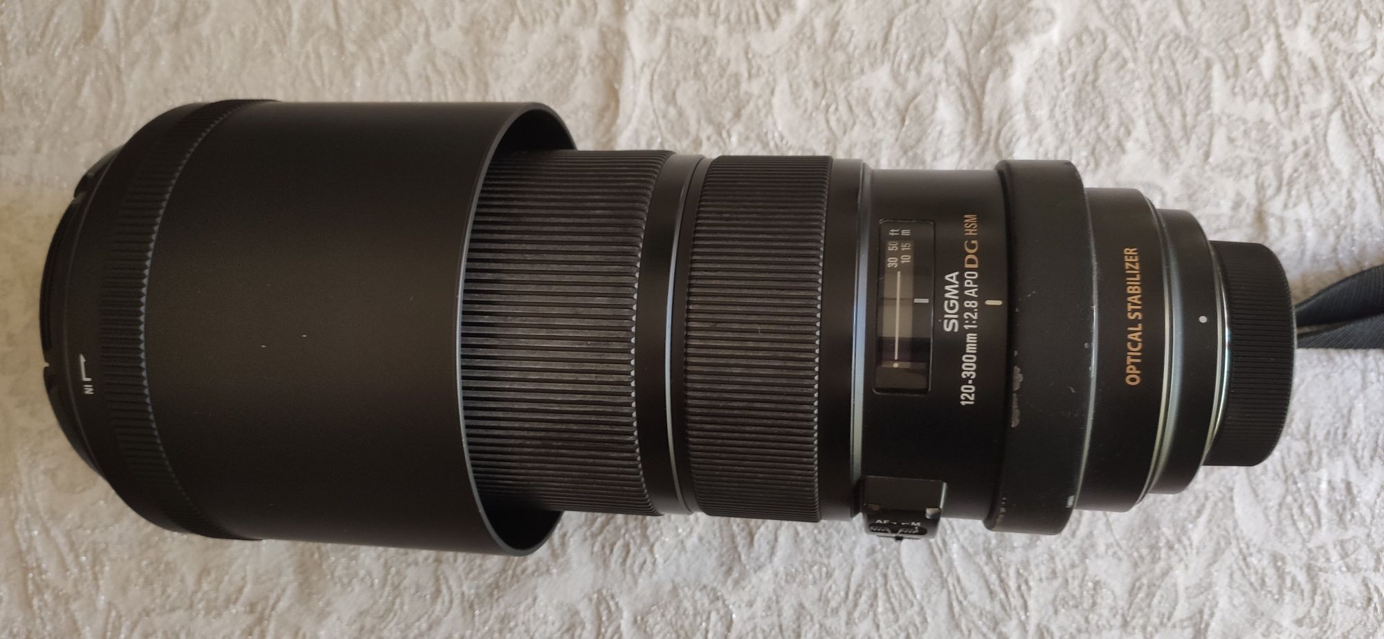 Sigma 120-300 f2.8 APO DG HSM