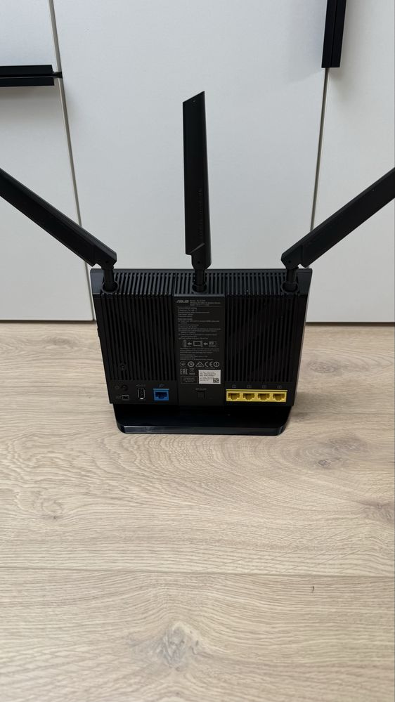Router Asus 4G-AC55U LTE