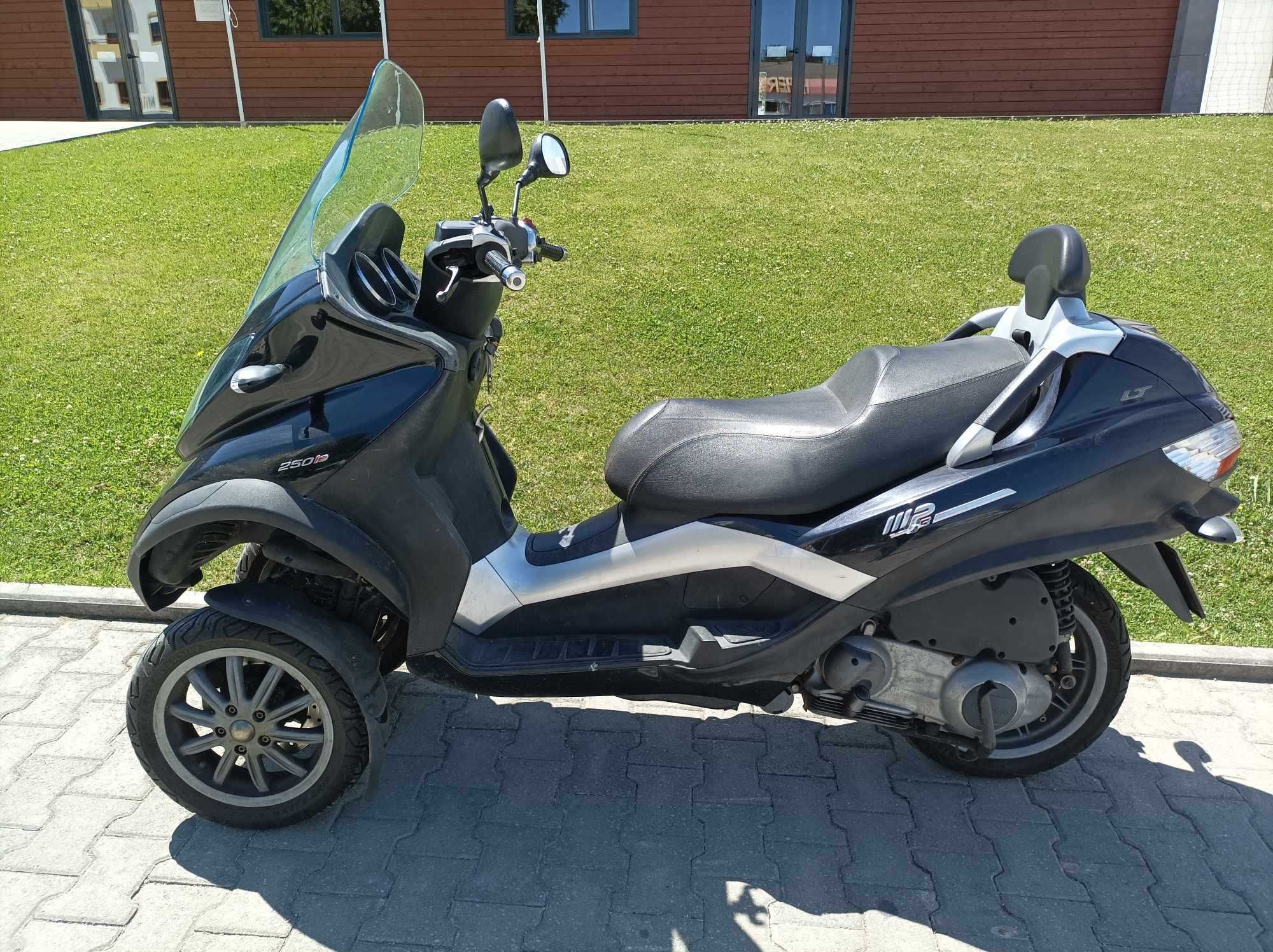 Piaggio MP3 IE 250cc