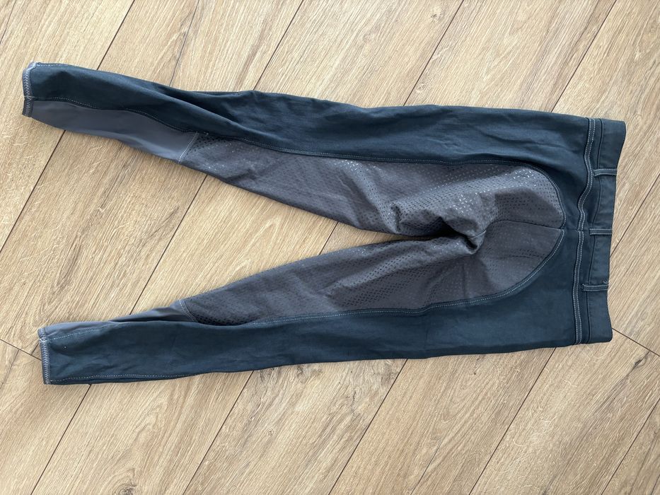 Bryczesy jeździeckie z lejem silikonowym 164 Pikeur