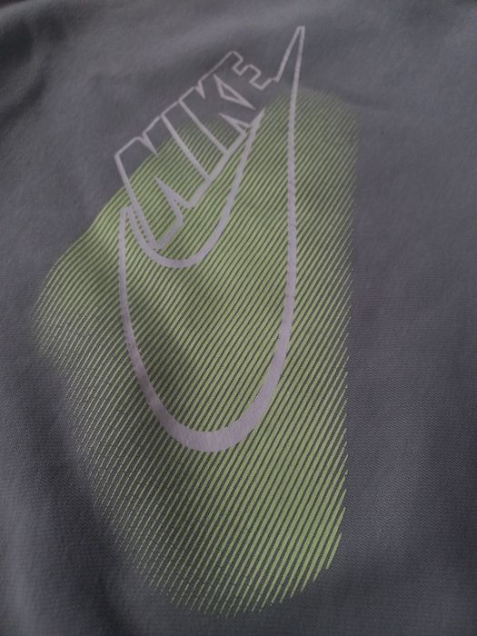 Nike Sportswear Standard Issue