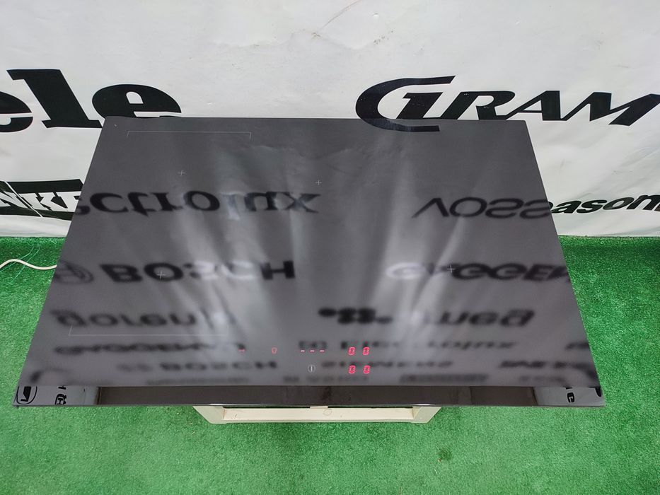 Вбудована індукційна поверхня Point 80 см Італія 2023 рік