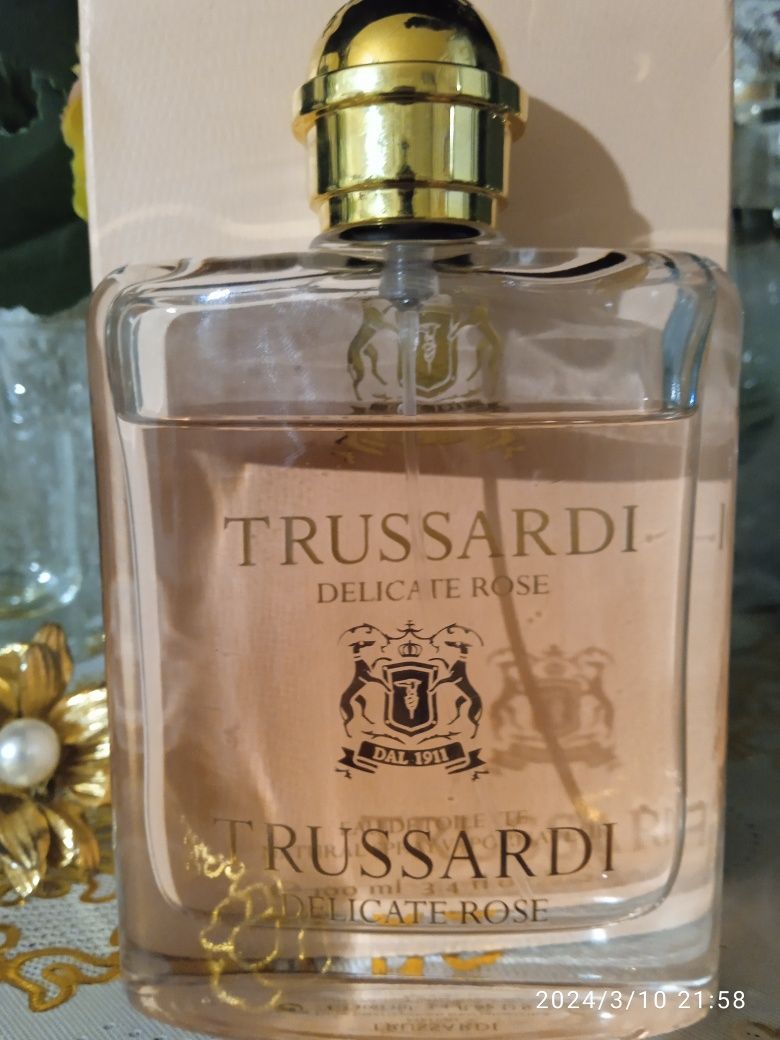 TRUSSARDI. Edt. 100 ml Оригинал. б/у