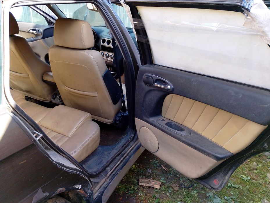 Продам Alfa Romeo Crosswagon 4×4 по запчастинах