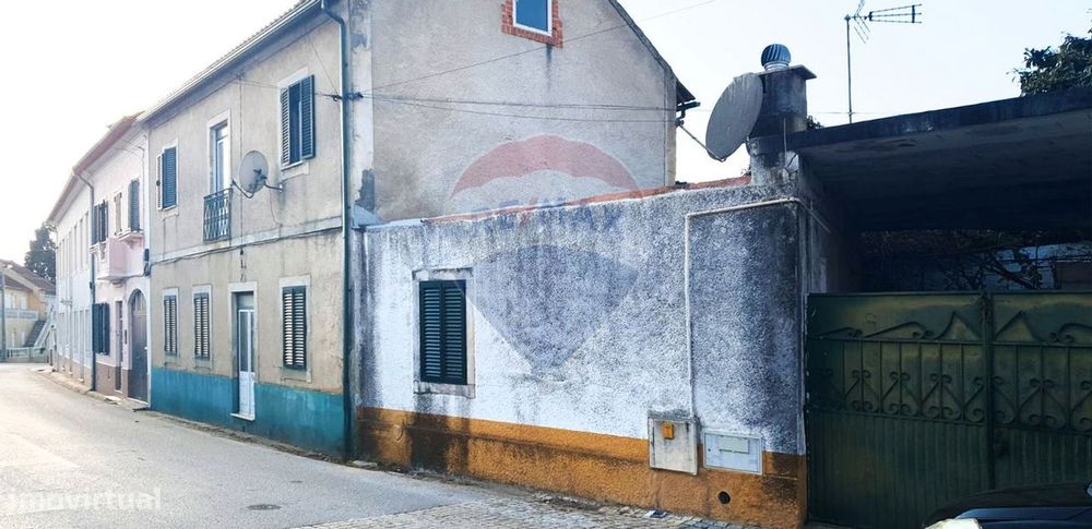 Moradia T2 para Venda