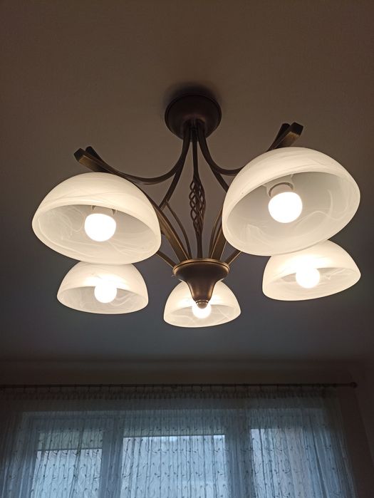 Zestaw oświetlenia Lampa wisząca sufitowa żyrandol