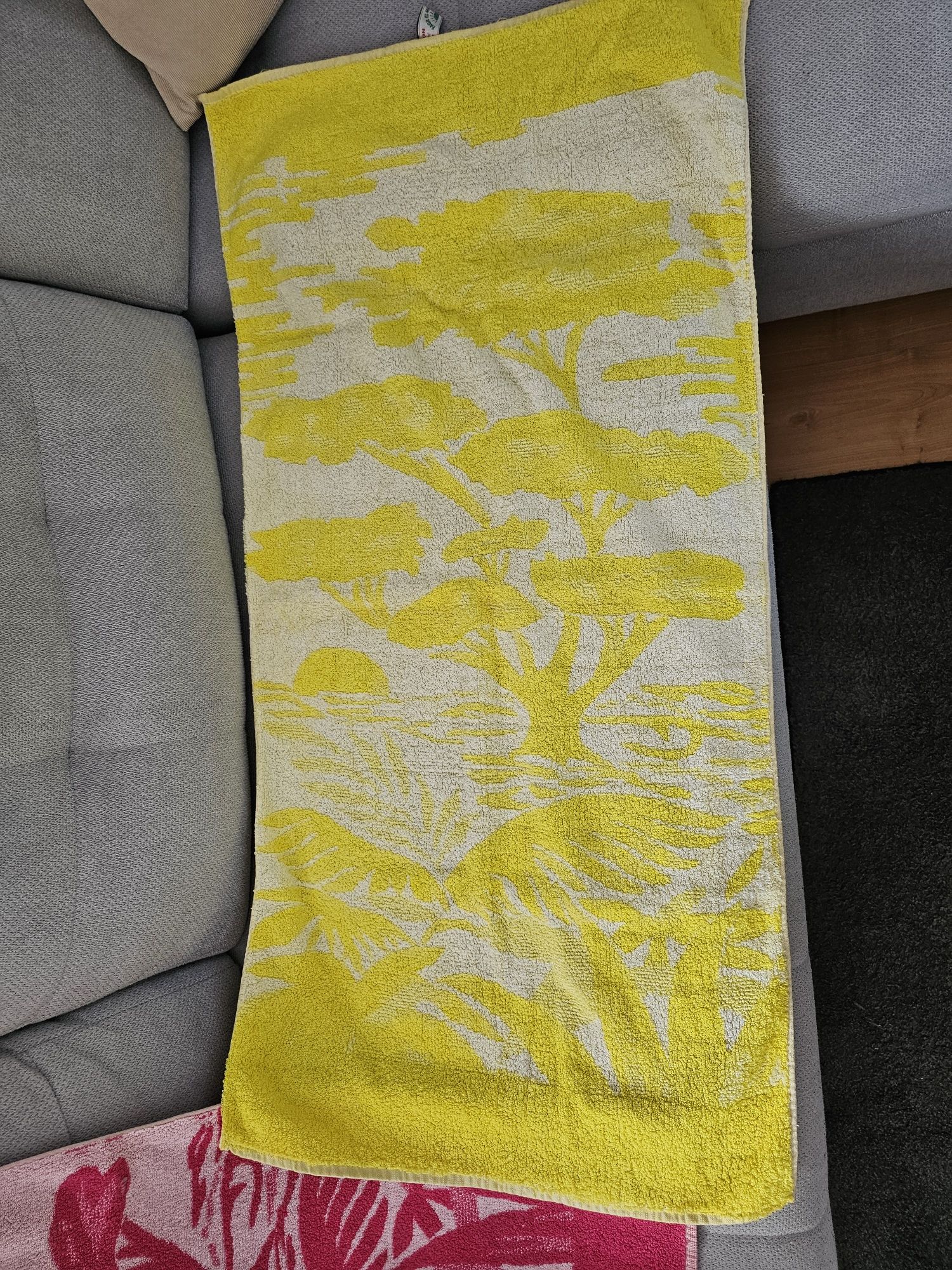 Grube ręczniki frotte z czasów PRL 105cm x 55cm zestaw 5 ręcznikòw