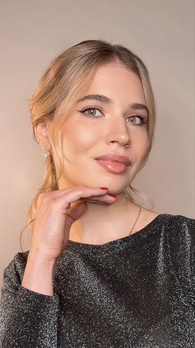 Візажист, гример, бровіст, стиліст зачісок