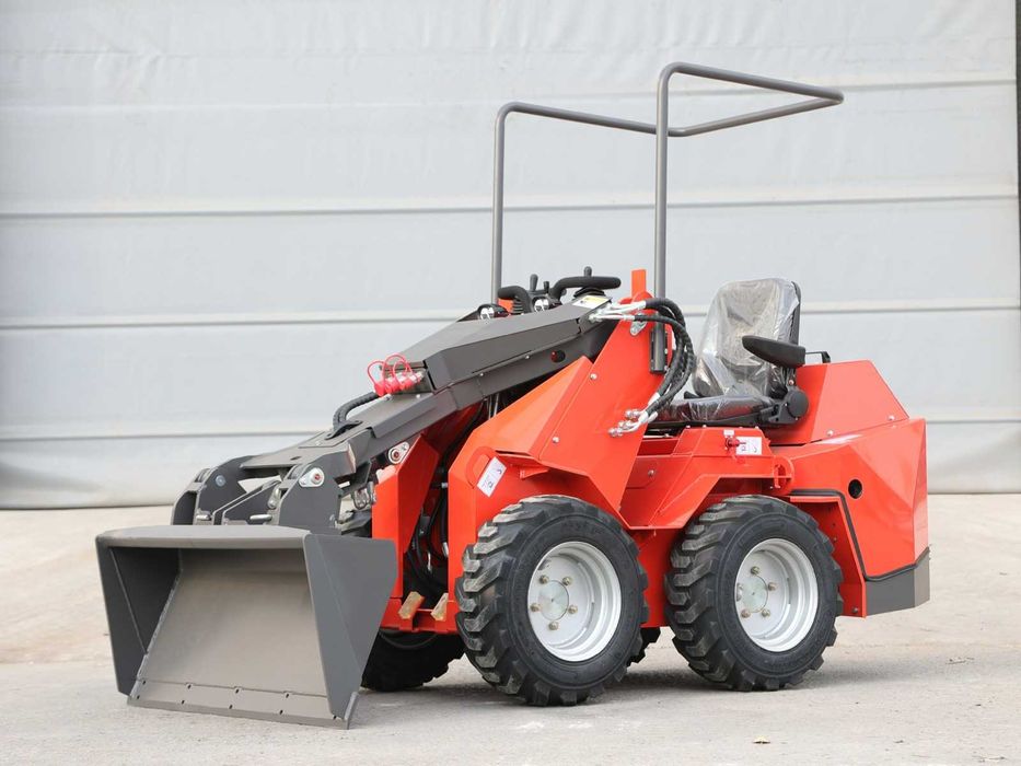 miniładowarka kołowa SDJK JKL-480Z 560kg udźwigu