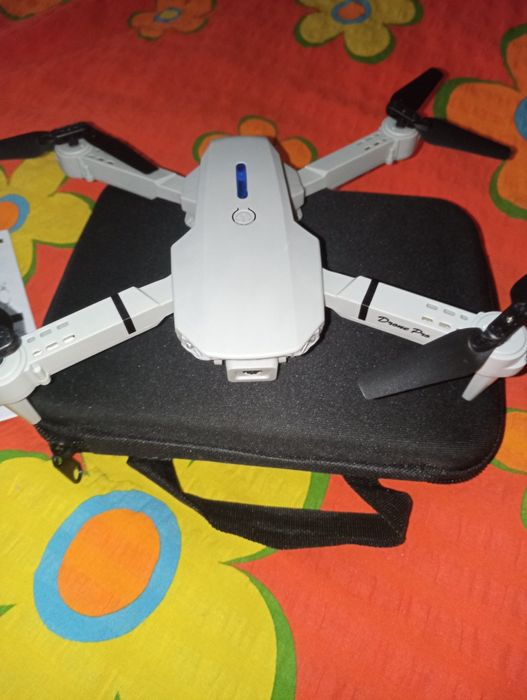 Продам дрон  RC UFO з камерою