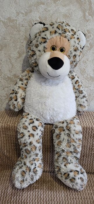 М'який  тигр, приблизно 1 м. висота