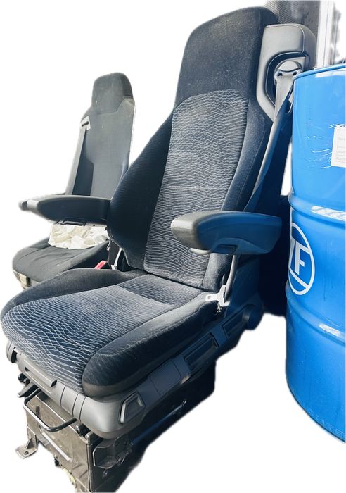 Сидіння пілот Volvo Daf Man Mercedes Actros Axor