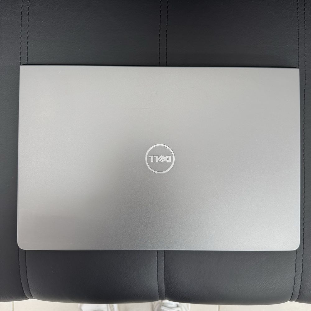 Ноутбук Dell Vostro 5568 (15,6” FHD/i5-7200U/8Gb/256GbSSD/АКБ 2-3 год)