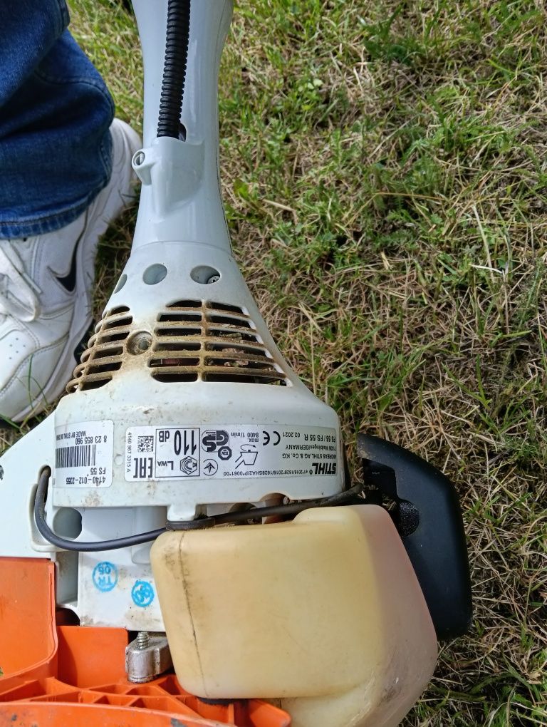 Sprzedam kosę spalinową STHIL FS55 mało używaną