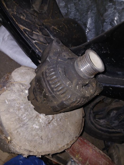 Продам запчастини на Mercedes-Benz W202 C180