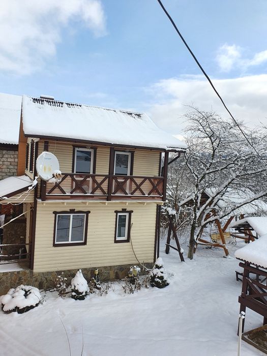 Окремий будиночок подобово. Котедж в Карпатах. Відпочинок в Яремче.