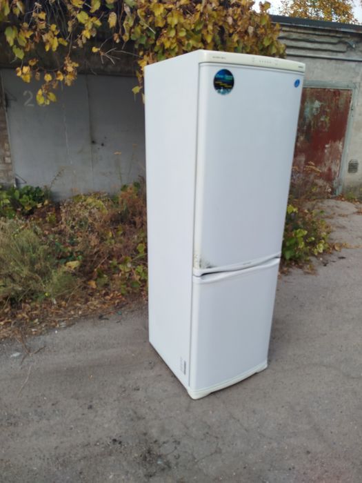 Холодильник Samsung no frost