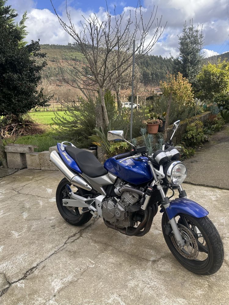 Honda hornet 600 com 71kw