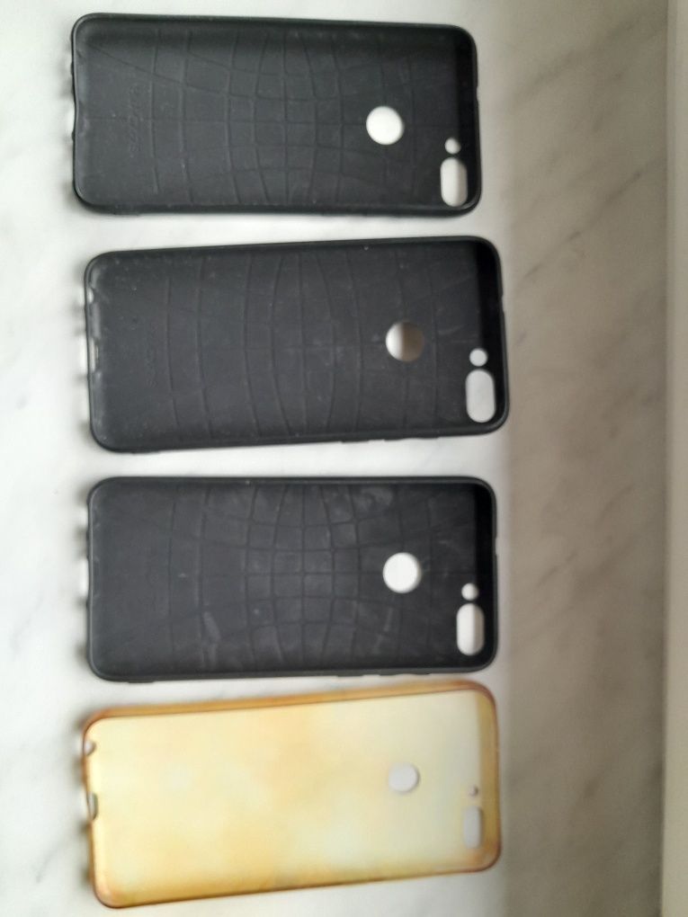 Cztery etui/case'y na telefon Huawei Ascent