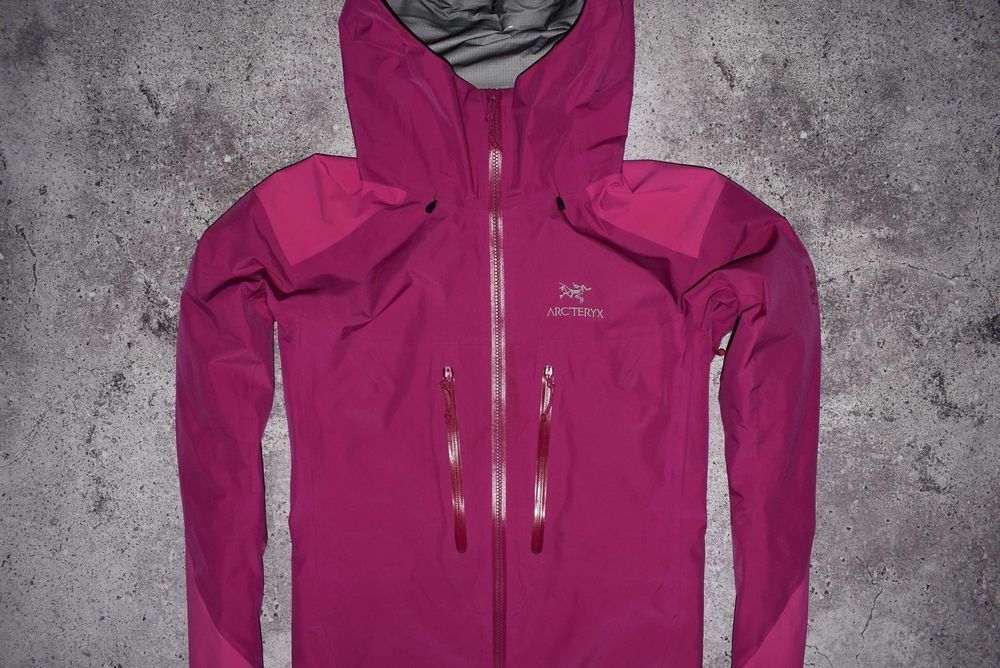 Arcteryx Alpha AR Gore Tex (Женская Куртка На Мембране Арк Альфа )