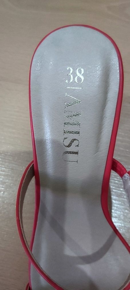 Sandálias "Amisu"
