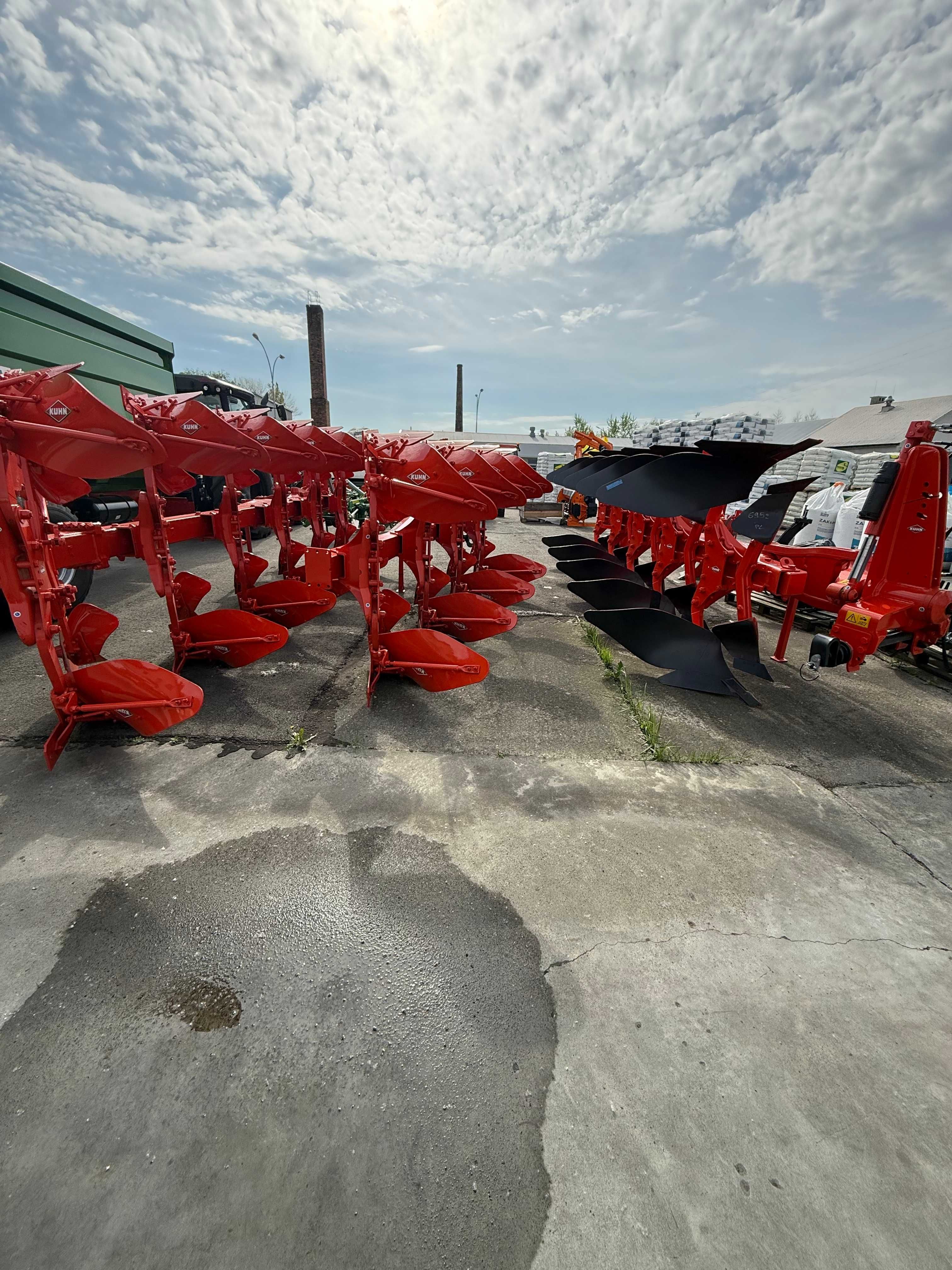 Kuhn Pług KUHN Multi Master 123-153
