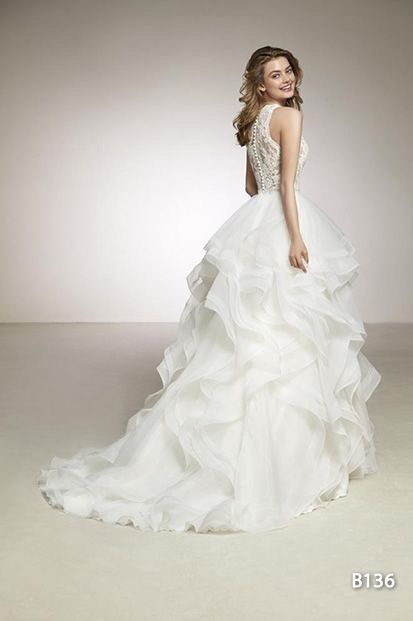 Saia de vestido de noiva Pronovias, NOVA, tamanho 38-40