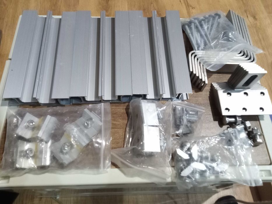 Zestaw Therlan do montażu solarnego