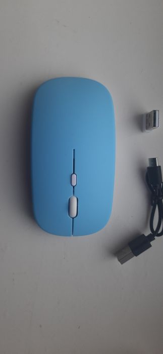 мышка беспроводная, есть bluetooth