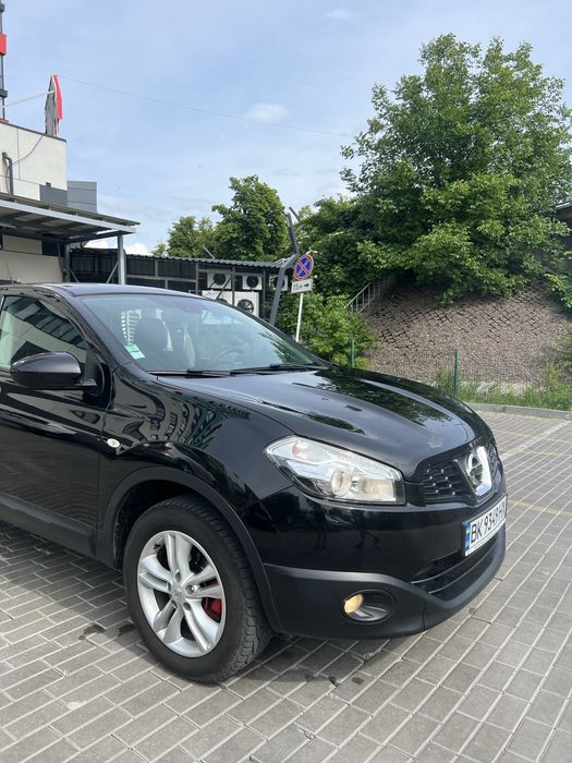 Продам Nissan Qashqai