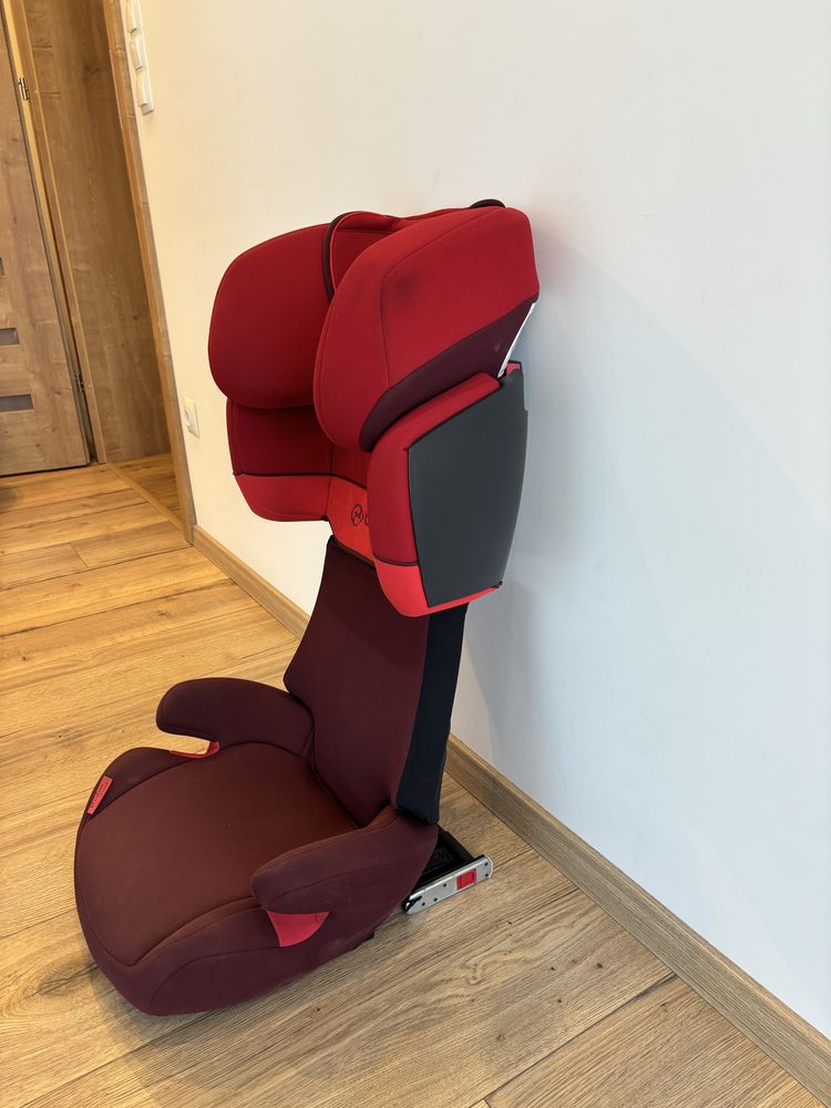 Fotelik samochodowy Cybex solution x-fix 15-36kg