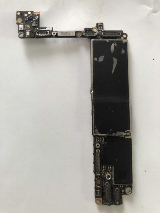 iPhone 7, 8, 8 Plus плата.