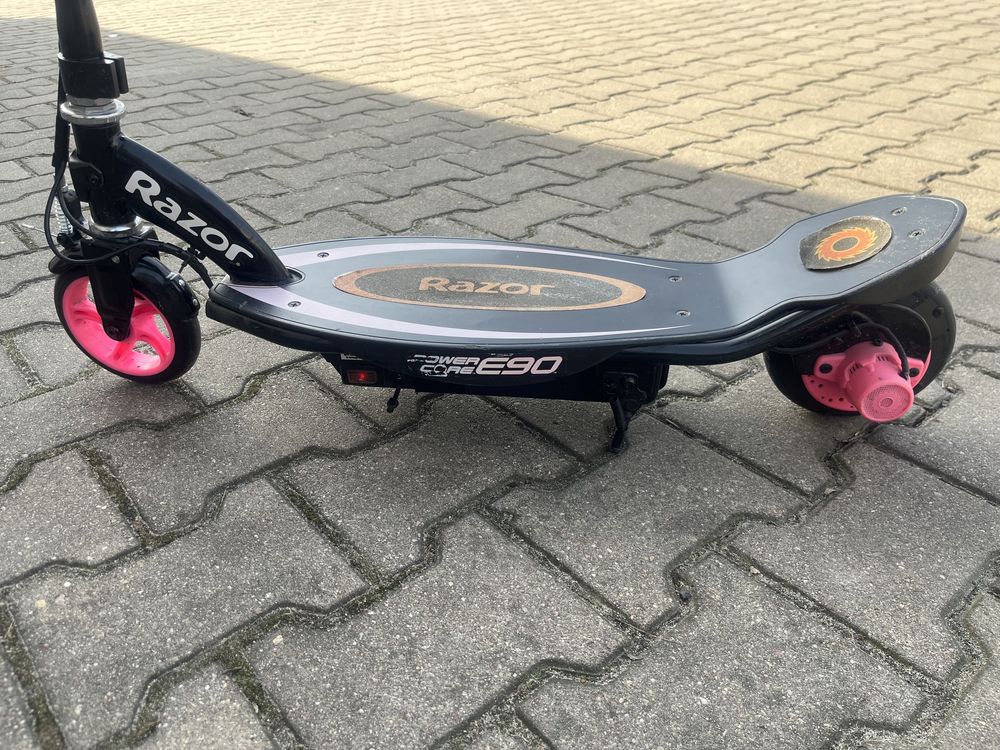 Hulajnoga elekryczna Razor