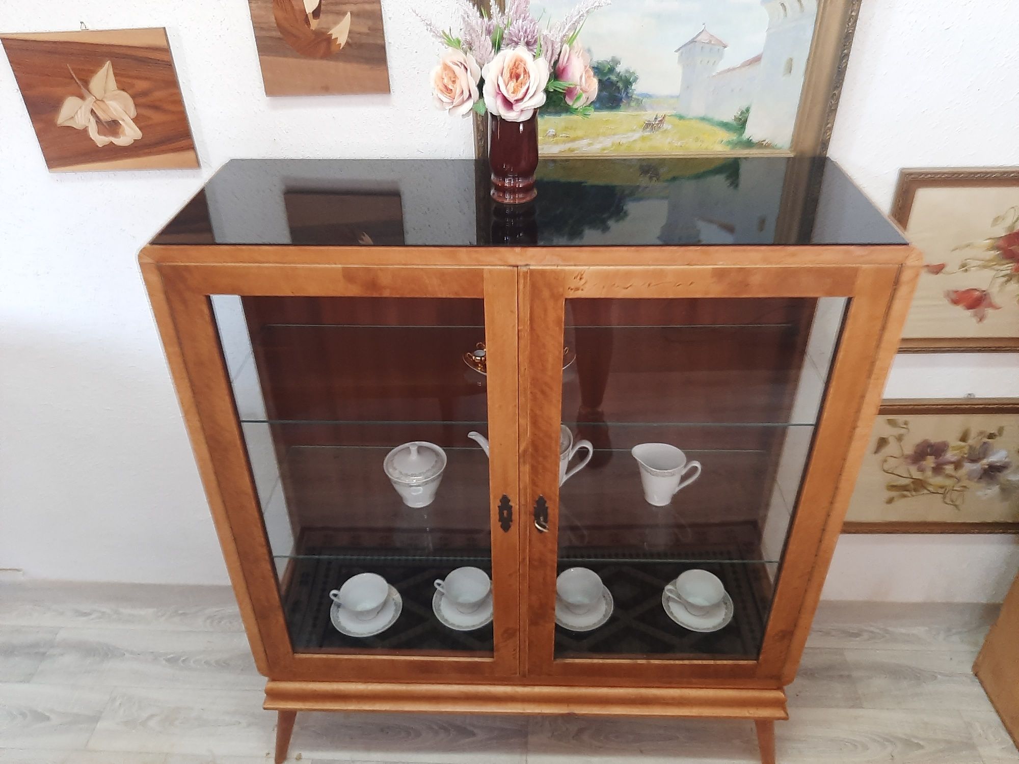 Komoda / witrynka w stylu art deco po renowacji