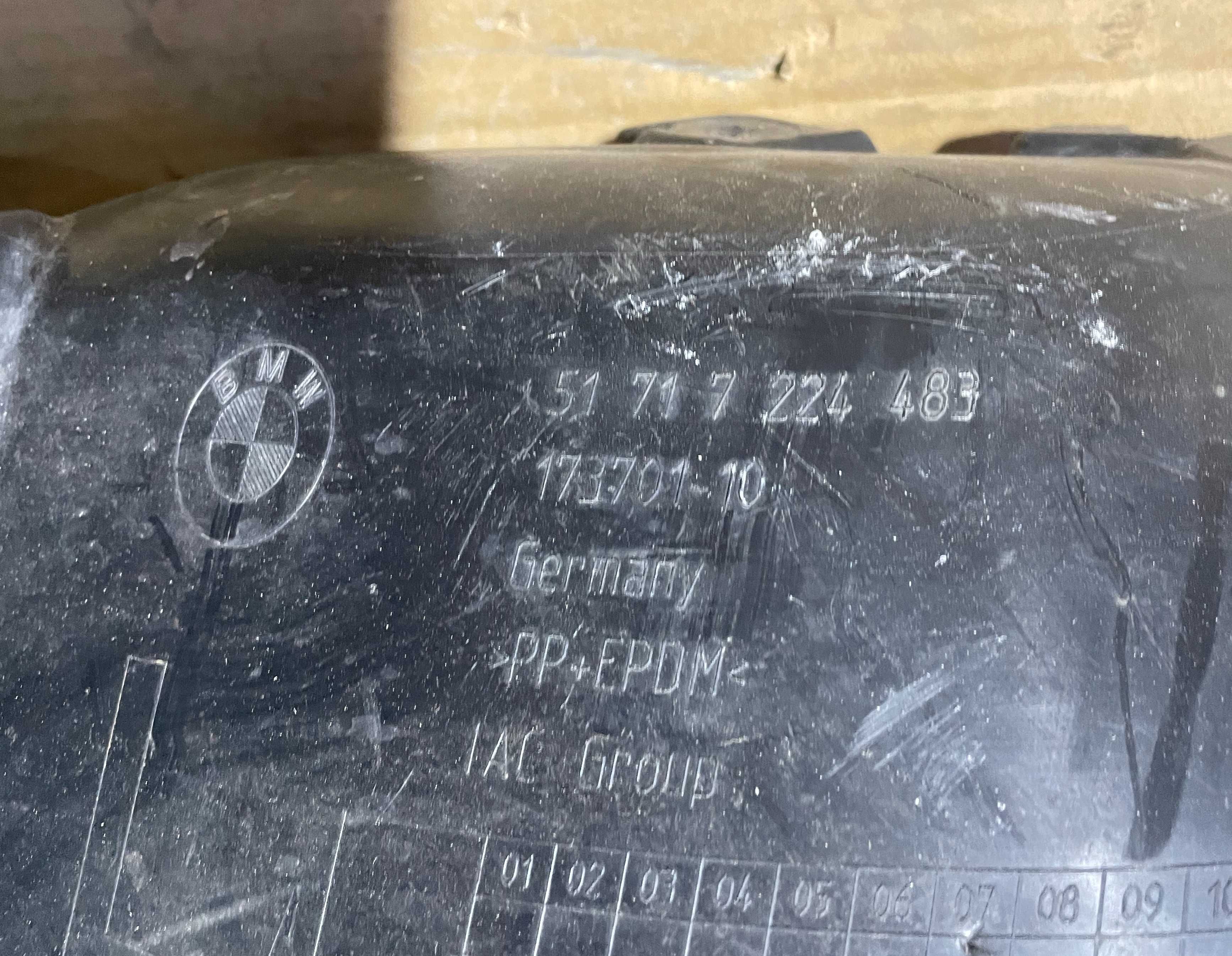Підкрильник передній лівий Bmw X5 G05 51717224483 Подкрылок