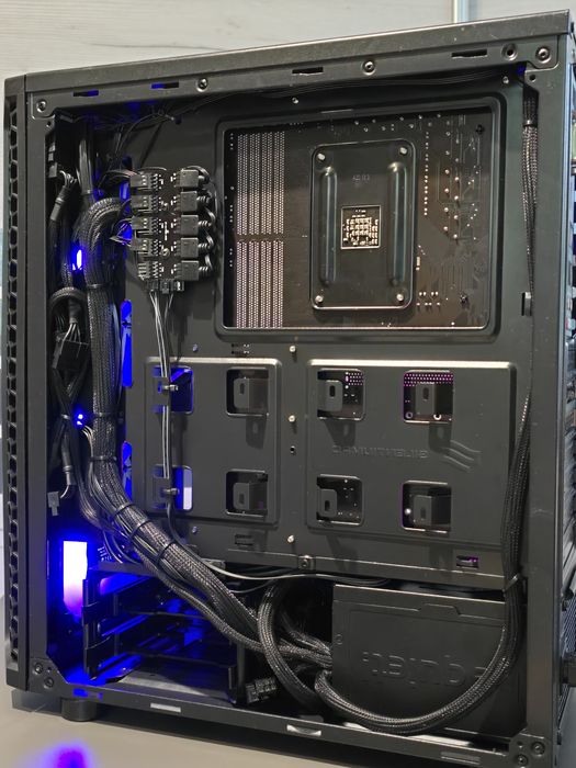 Komputer do gier Ryzen 5 / GTX 1660 Super / 32GB / 1T M.2