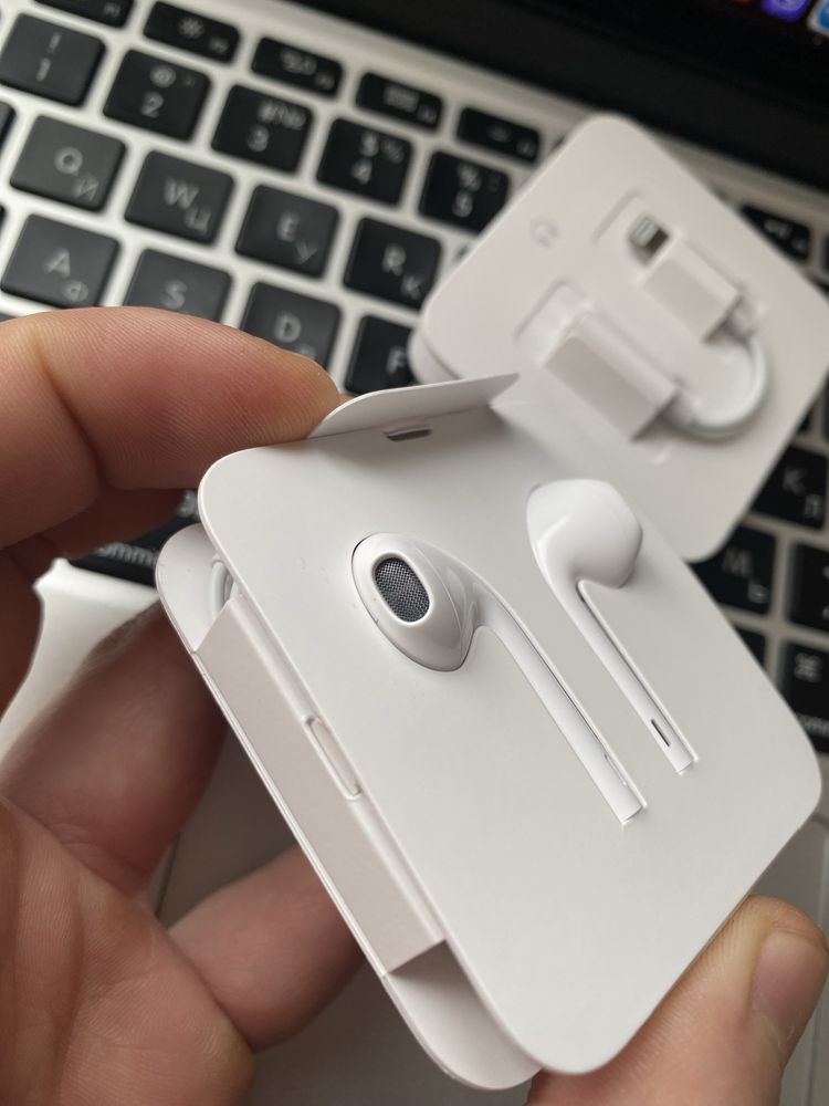 Original Apple EarPods lightning/3.5 jack до iphone/ipad