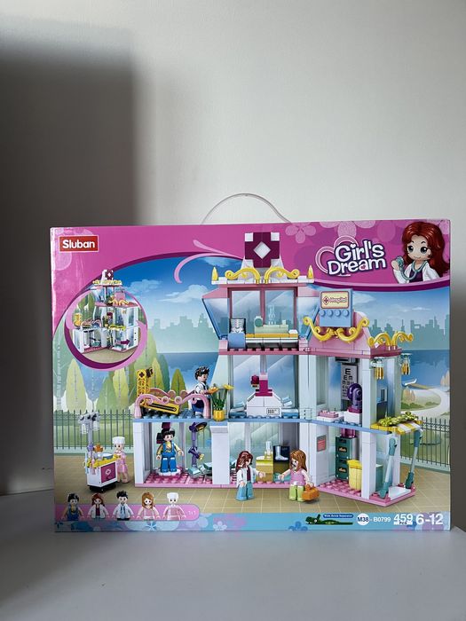 Конструктор для дівчинки Лікарня