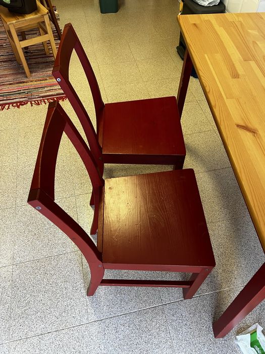 Mesa e 2 cadeiras