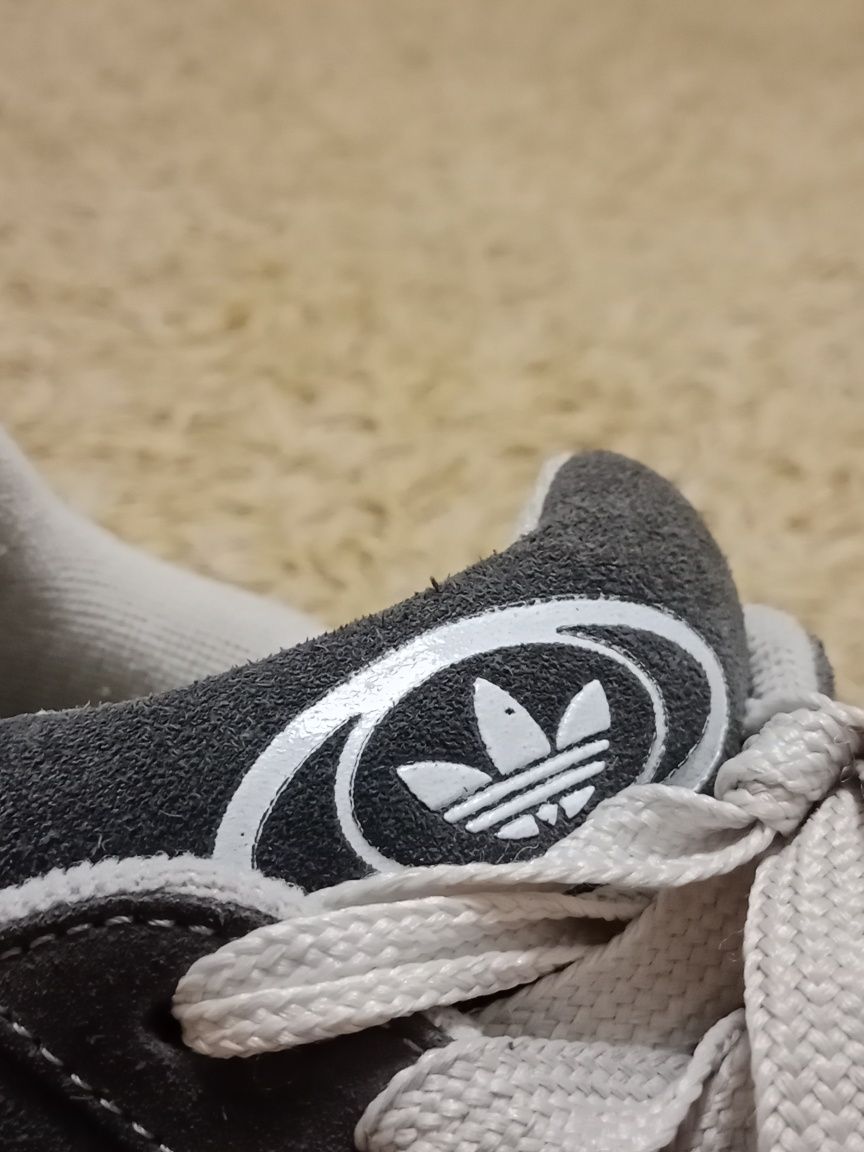 Кросівки Adidas campus